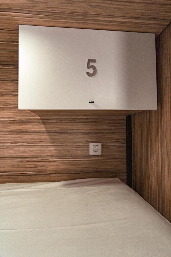 Rosalma Hostel Порту Экстерьер фото